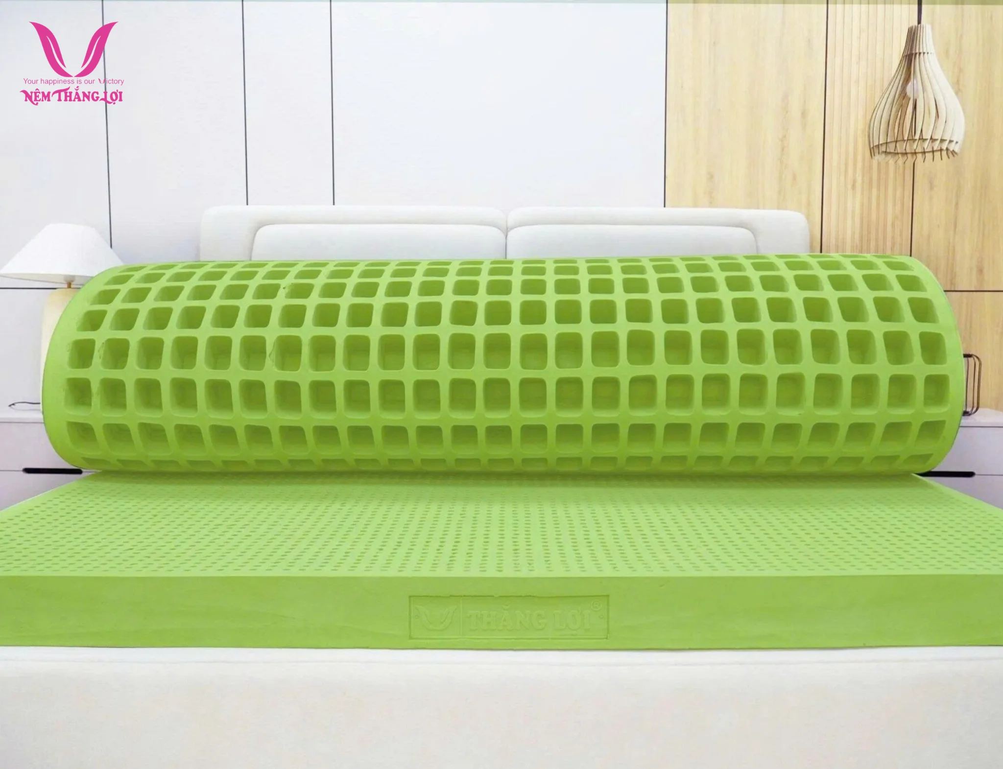 mặt trên lỗ tròn mặt dưới ô vuông tea blus matcha cool